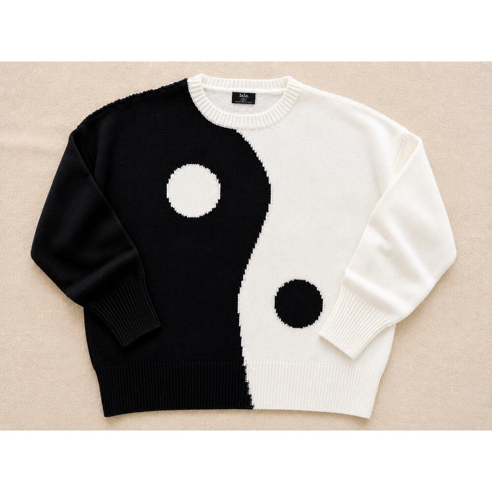 Dressed in Lala Yin Yang Oversized Sweater L/XL Black White Slouchy Chunky Knit - Picture 2 of 5